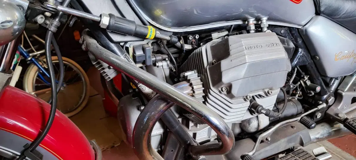 Moto Guzzi California (3)