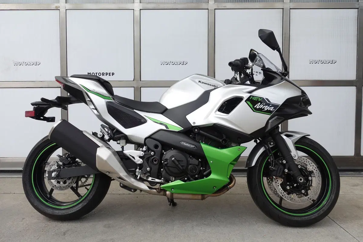 Kawasaki Ninja 7 Hybrid (2024 - 26) (2)