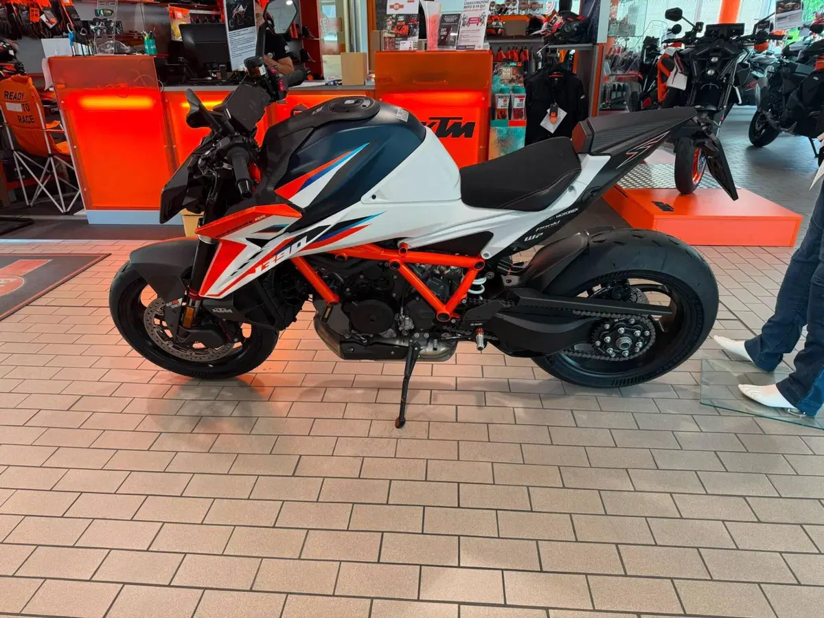 KTM 1390 Super Duke RR (2026)