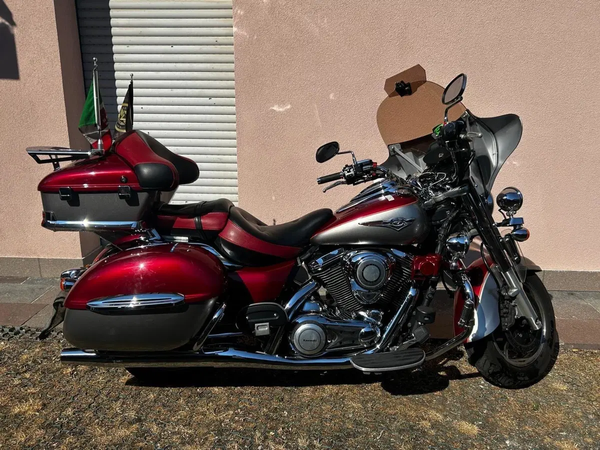 Kawasaki Vulcan VN 1700 Classic Tourer ABS (2011 - 14) (2)
