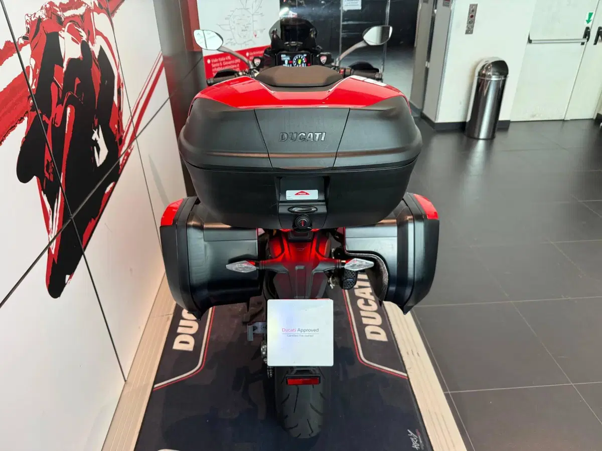 Ducati Multistrada V4 Pikes Peak (2025 - 26) (8)