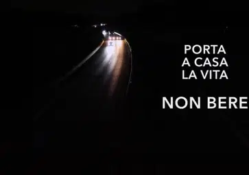 Al concerto di Ultimo lo spot della Polizia sulla sicurezza stradale