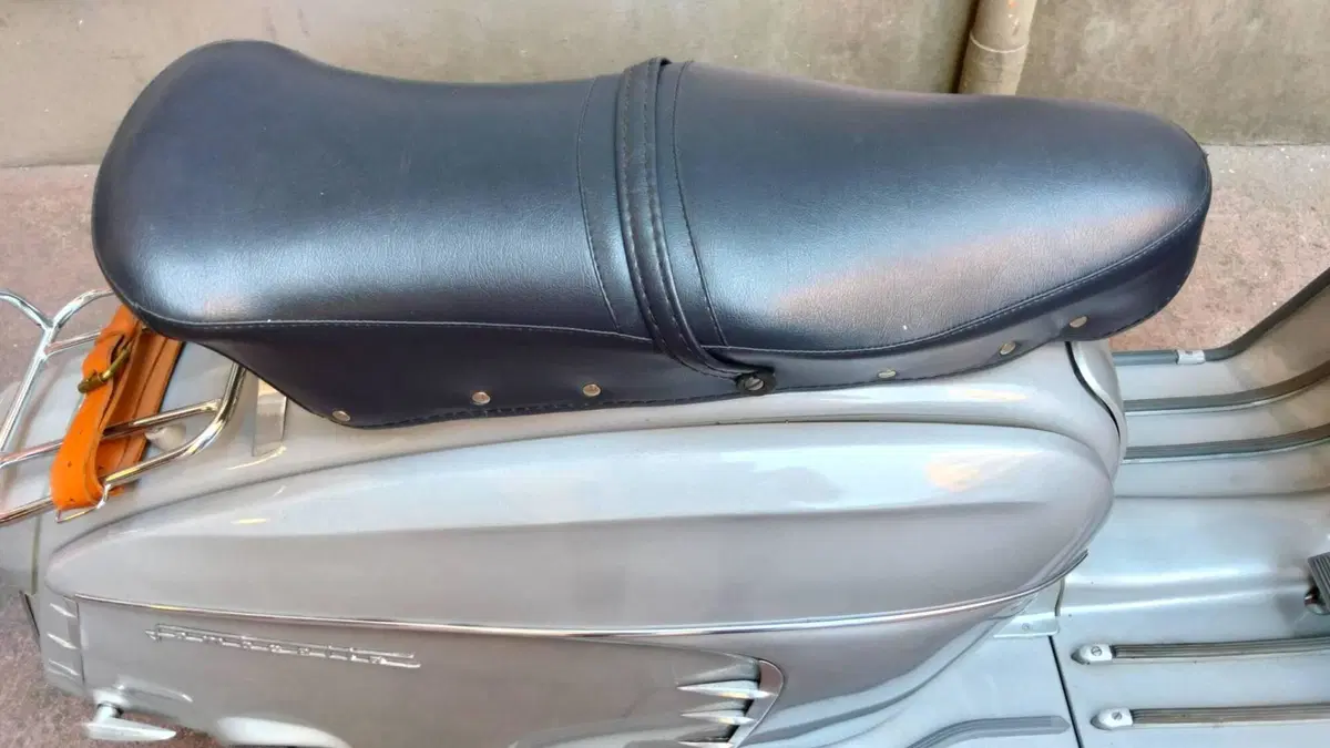 Innocenti Lambretta LI 150 Special (17)