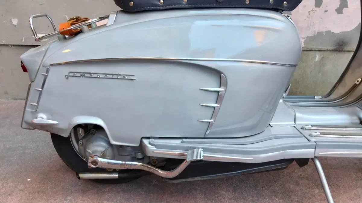 Innocenti Lambretta LI 150 Special (14)