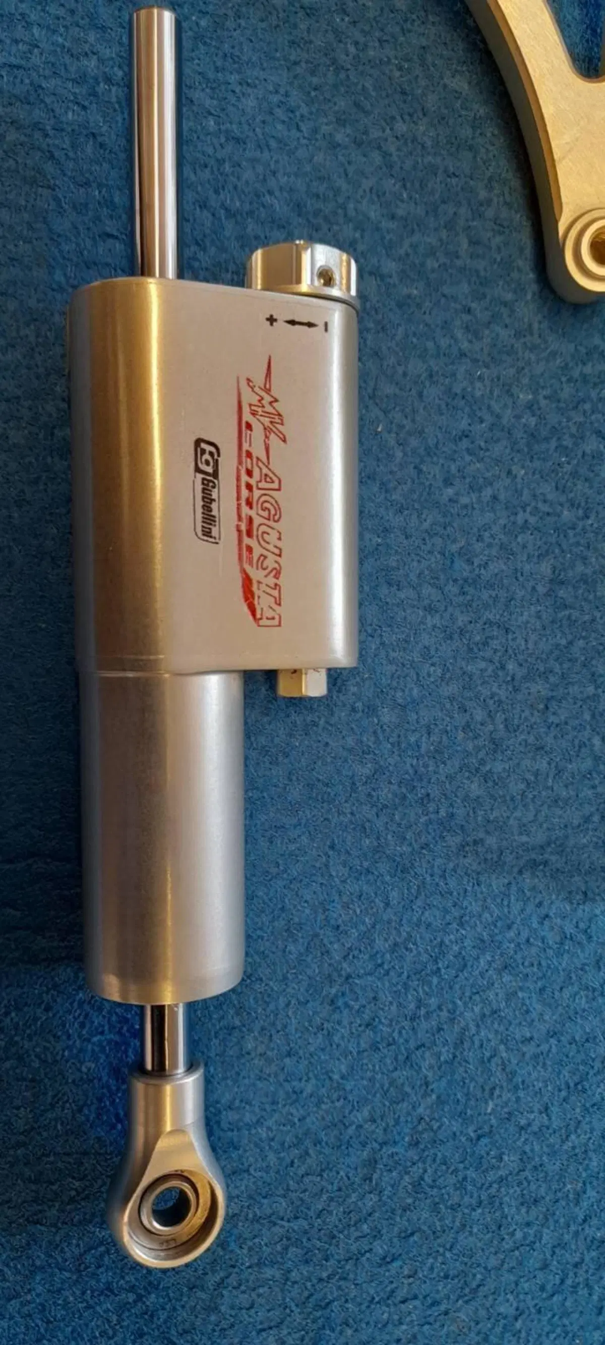 Ammortizzatore di sterzo MV Agusta Gubellini (2)