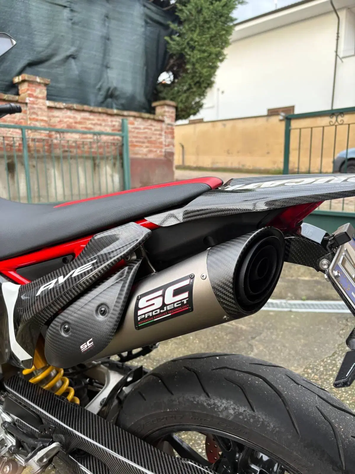 Ducati Hypermotard 698 Mono RVE (2024 - 26) (2)