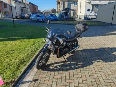 Triumph Speed Twin 900 (2023 - 24) usata
