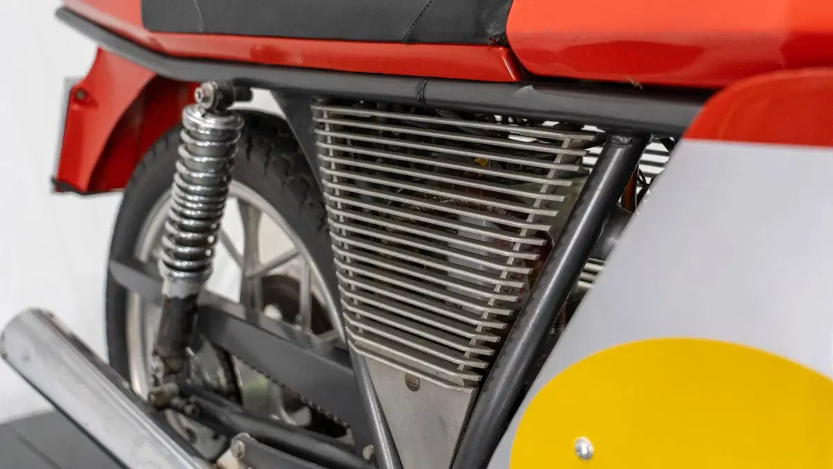 MV Agusta 350 S "Ipotesi" Carenata (13)