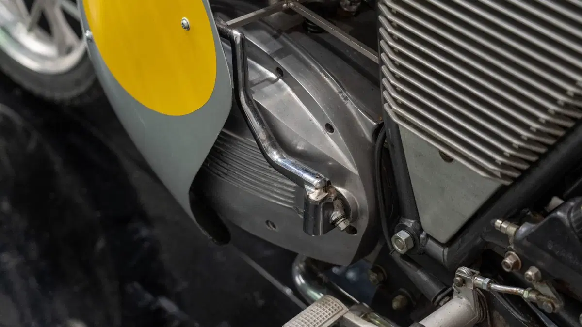 MV Agusta 350 S "Ipotesi" Carenata (17)