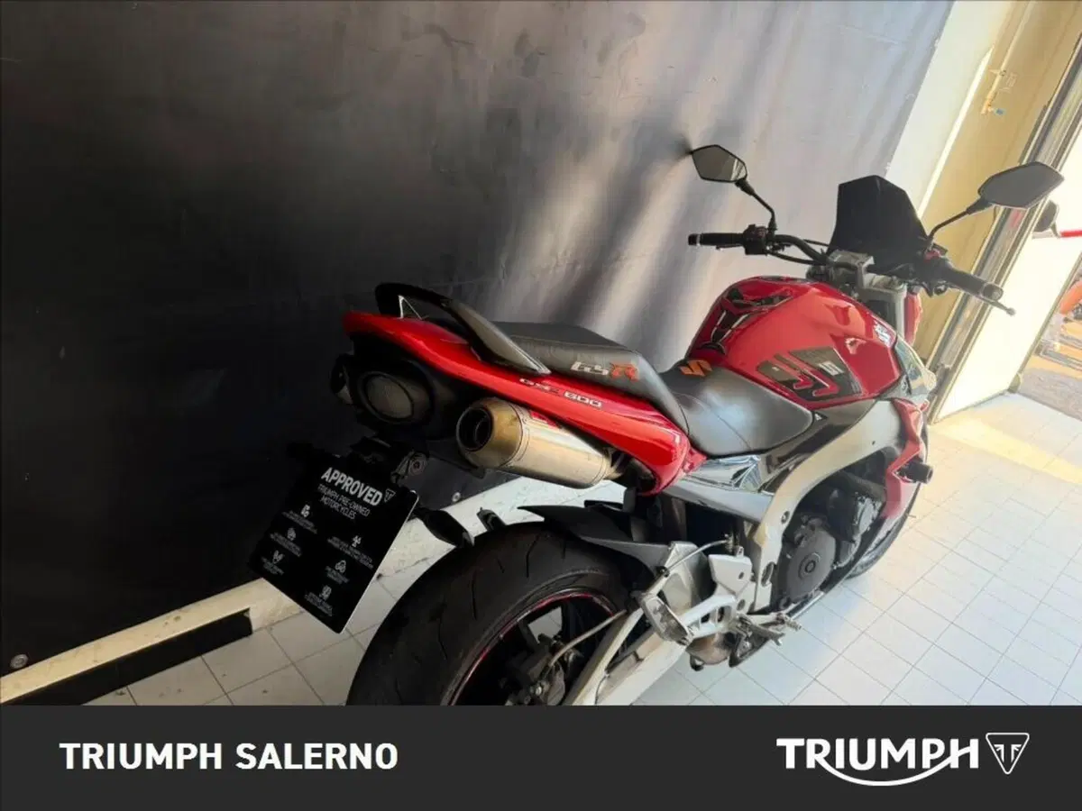 Suzuki GSR 600 (2006 - 11) (4)