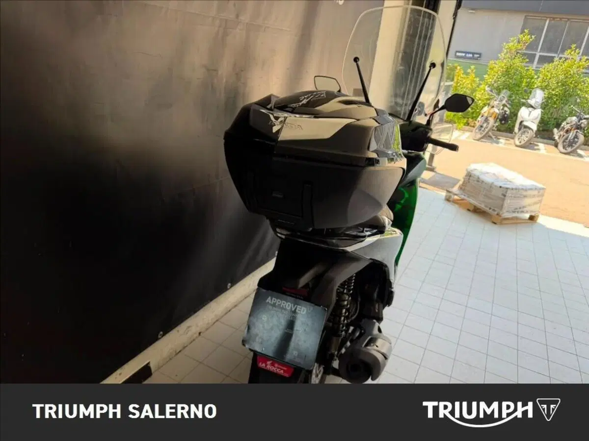 Honda SH 150i Vetro (2024 - 25) (4)