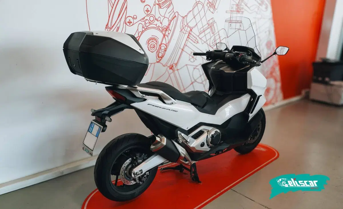 Honda Forza 750 DCT (2021 - 24) (4)