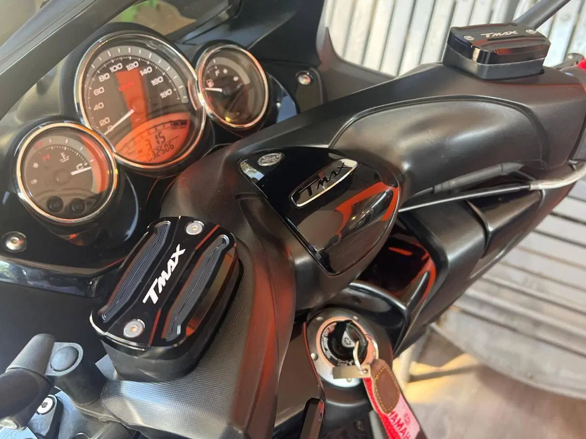 Yamaha T-Max 500 (2008 - 12) (10)