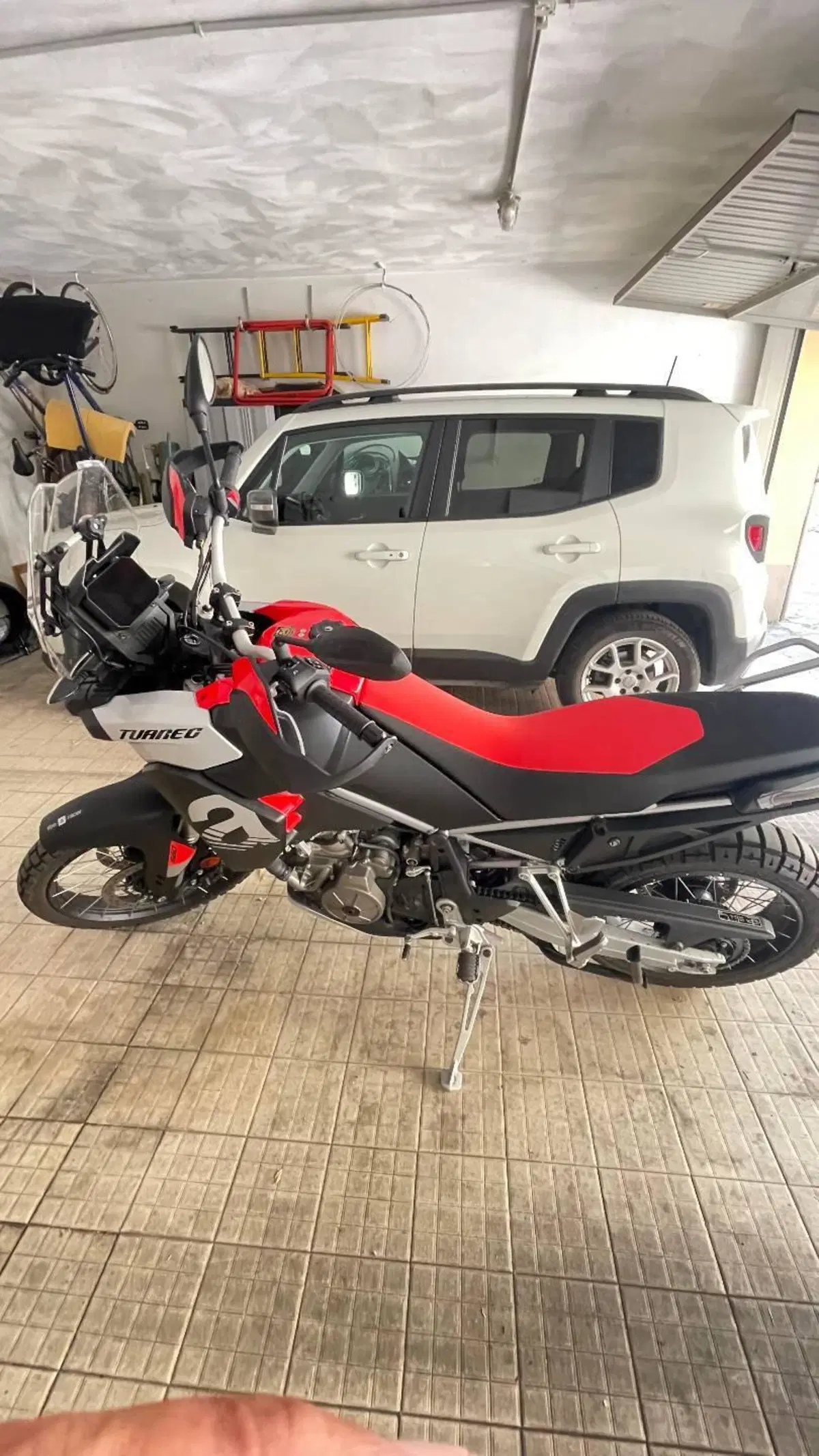 Aprilia Tuareg 660 (2022 - 24) (4)