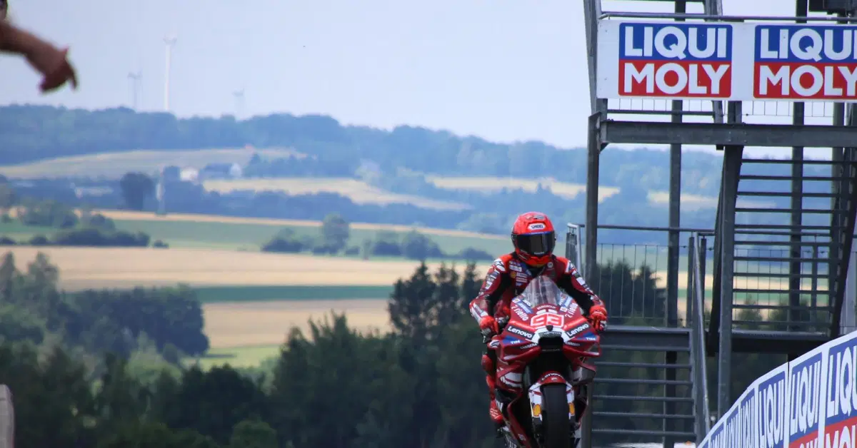 MotoGP 2026. GP di Germania. Pre-qualifiche: 1&deg; il re del Sachsenring, Marc M&aacute;rquez! Poi Raul e Diggia, Bagnaia fuori dai 10 [CLASSIFICA]