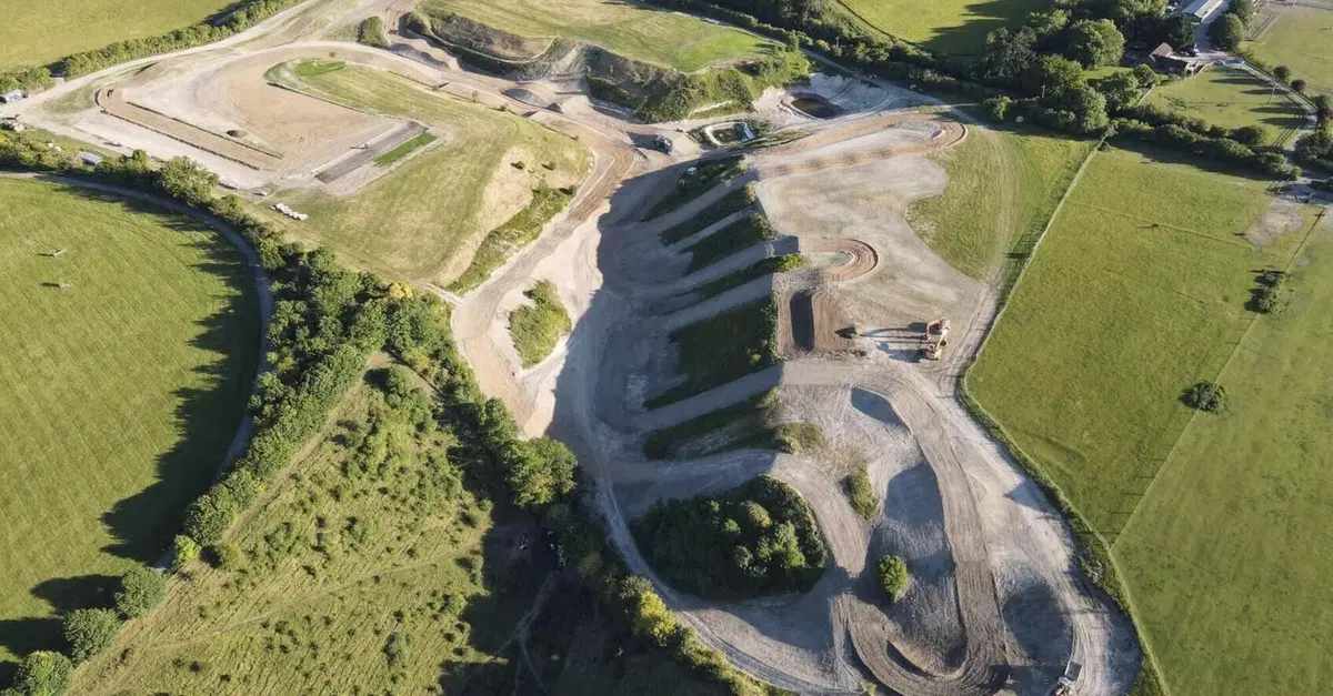 Il Mondiale Motocross MXGP torna a Foxhill, ecco come &egrave; stato modificato il tracciato [VIDEO]