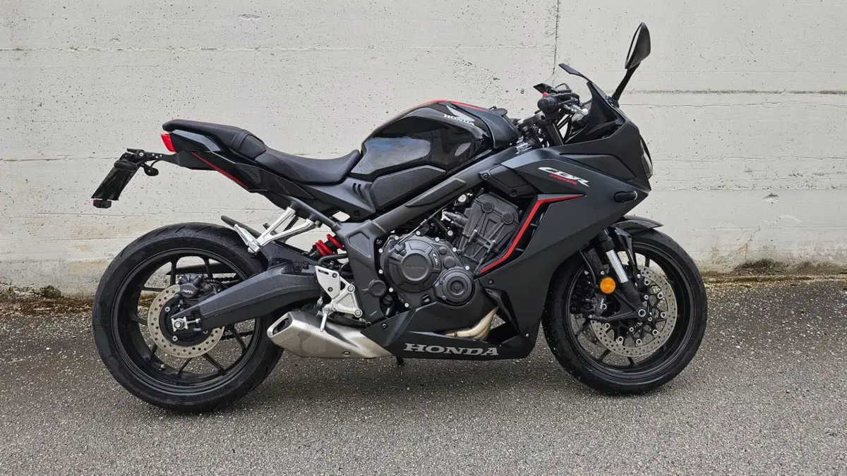 Honda CBR 650 R (2021 - 23)