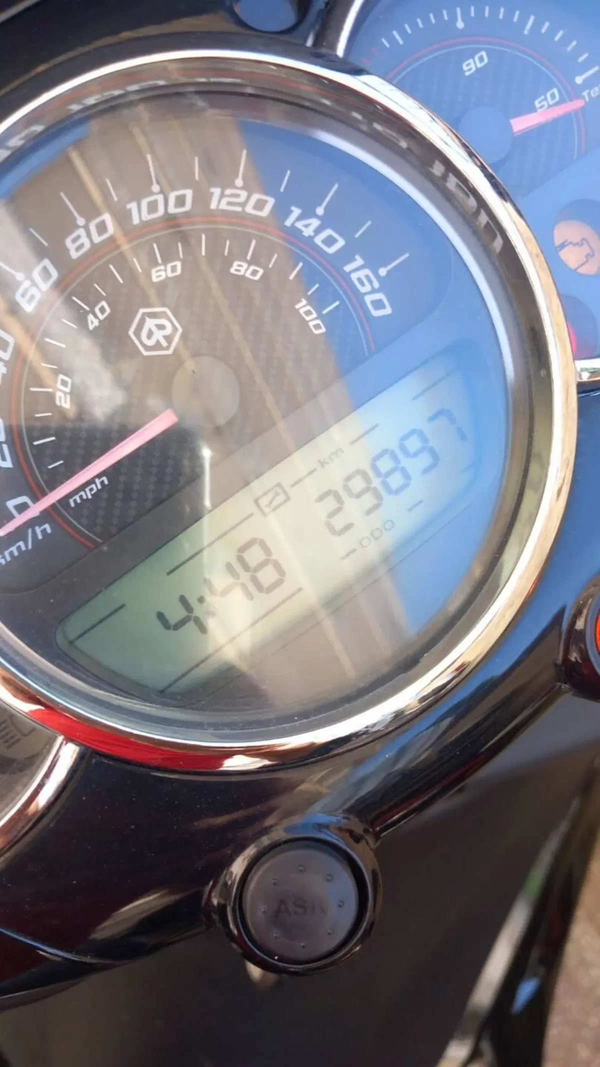 Piaggio Beverly 350 ABS (2016 - 20) (5)
