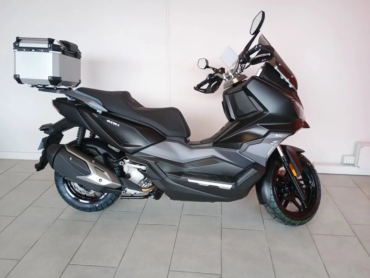 Sym ADX 300 (2024 - 26) (9)