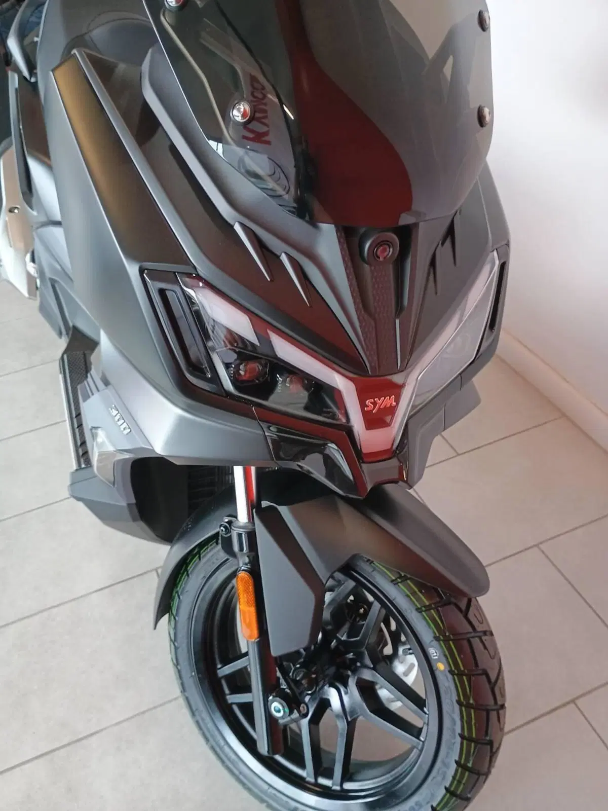 Sym ADX 300 (2024 - 26) (11)