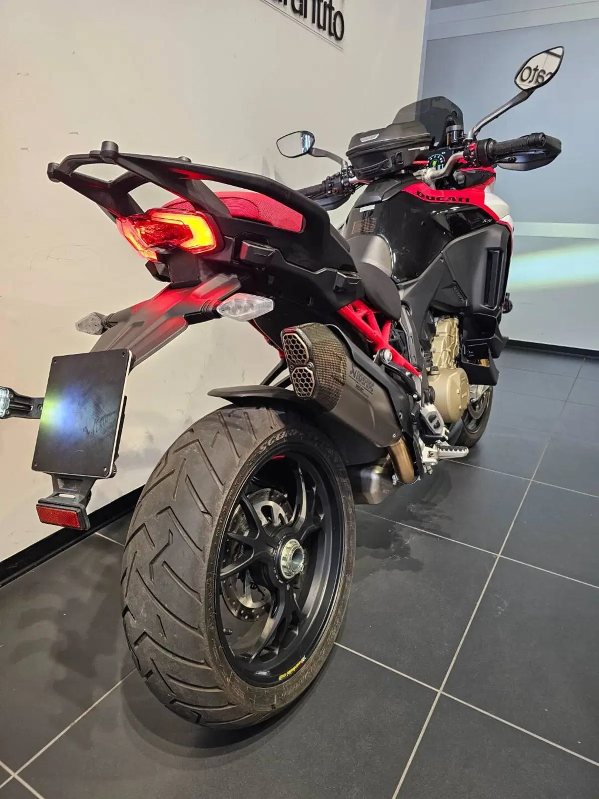 Ducati Multistrada V4 Pikes Peak (2021 - 24) (4)