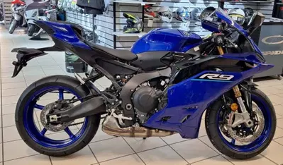 Yamaha YZF R9 (2025 - 26) nuova