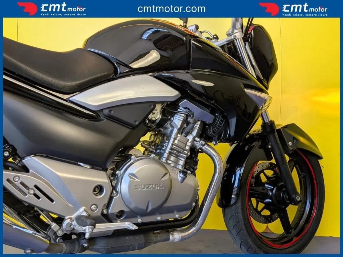 Suzuki Inazuma 250 (2012 - 17) (8)