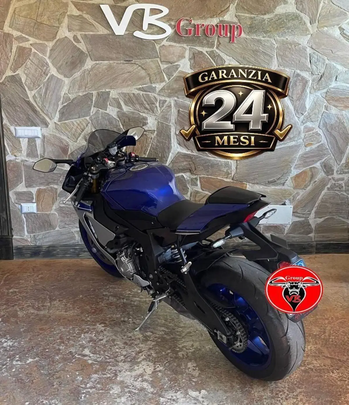 Yamaha YZF R1 (2015 - 16) (8)