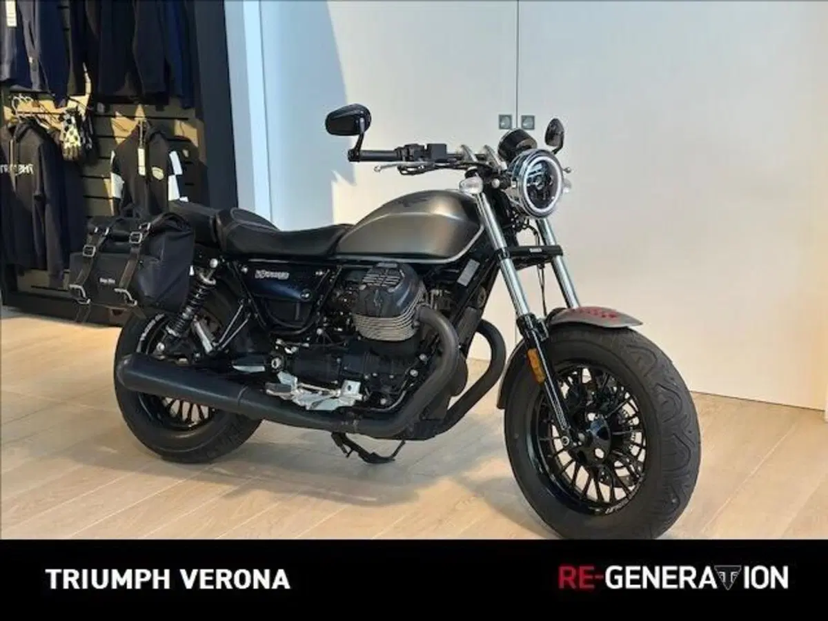 Moto Guzzi V9 Bobber (2018 - 20)