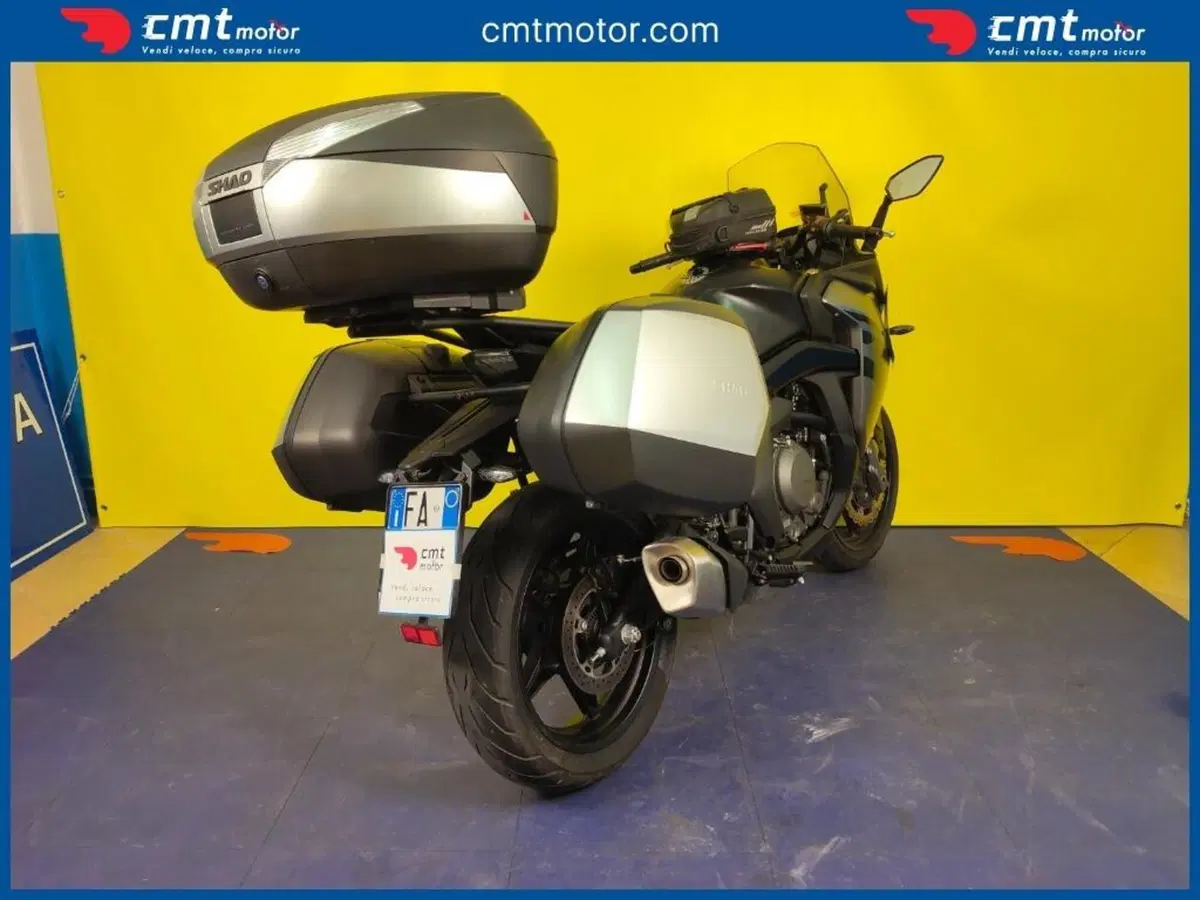 CFMOTO 650GT (2021 - 26) (4)