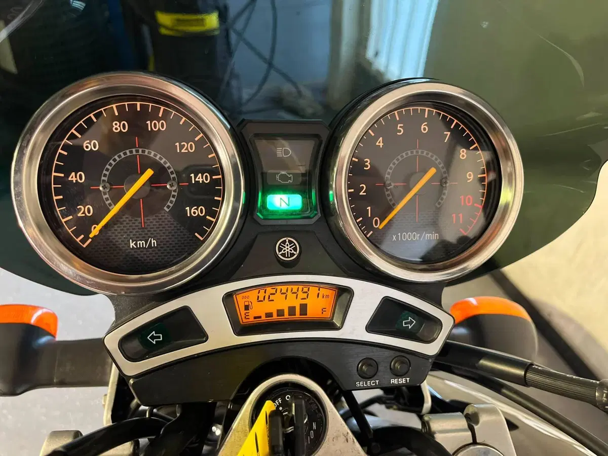 Yamaha YBR 250 (2006 - 13) (3)