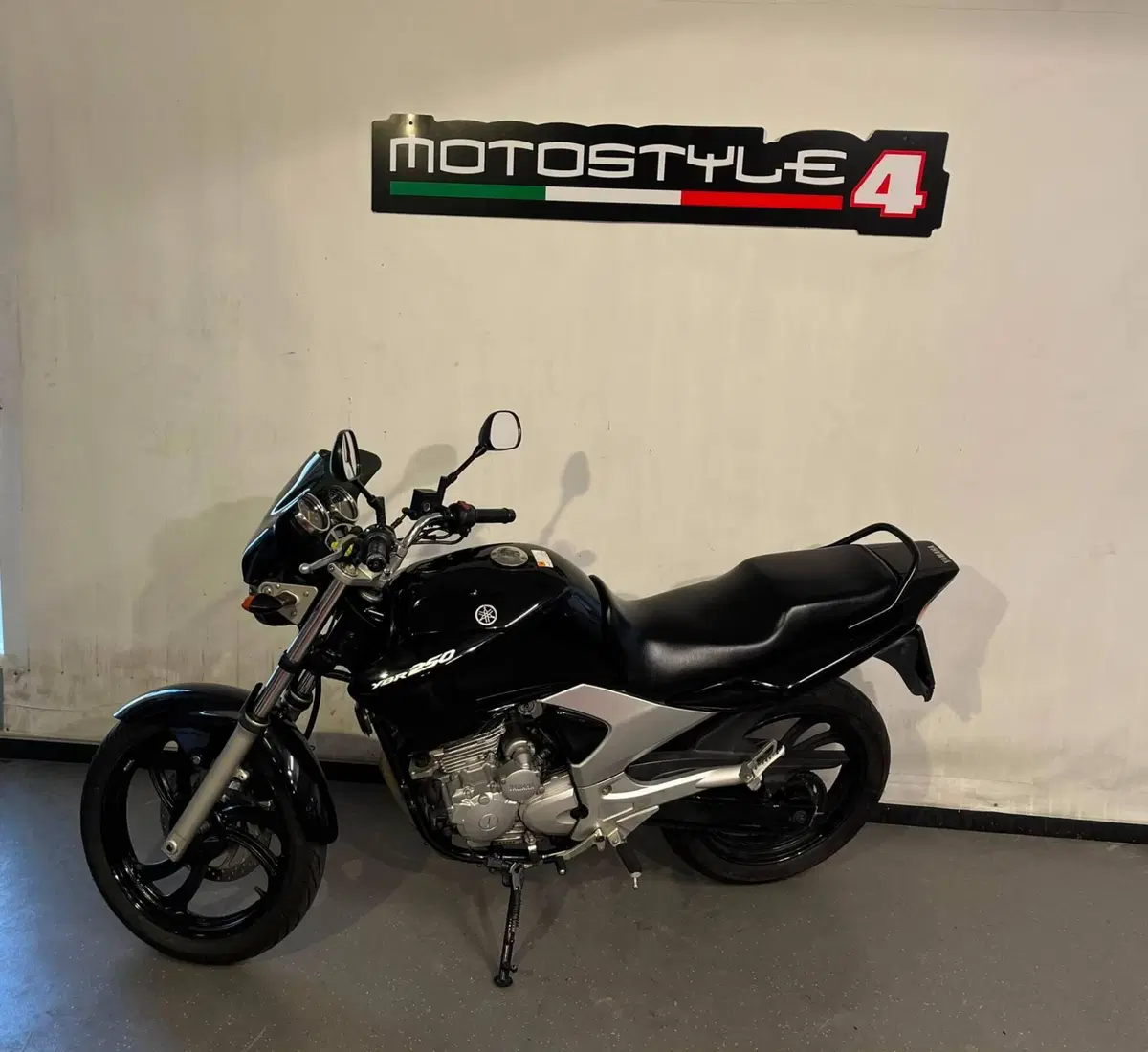Yamaha YBR 250 (2006 - 13) (2)