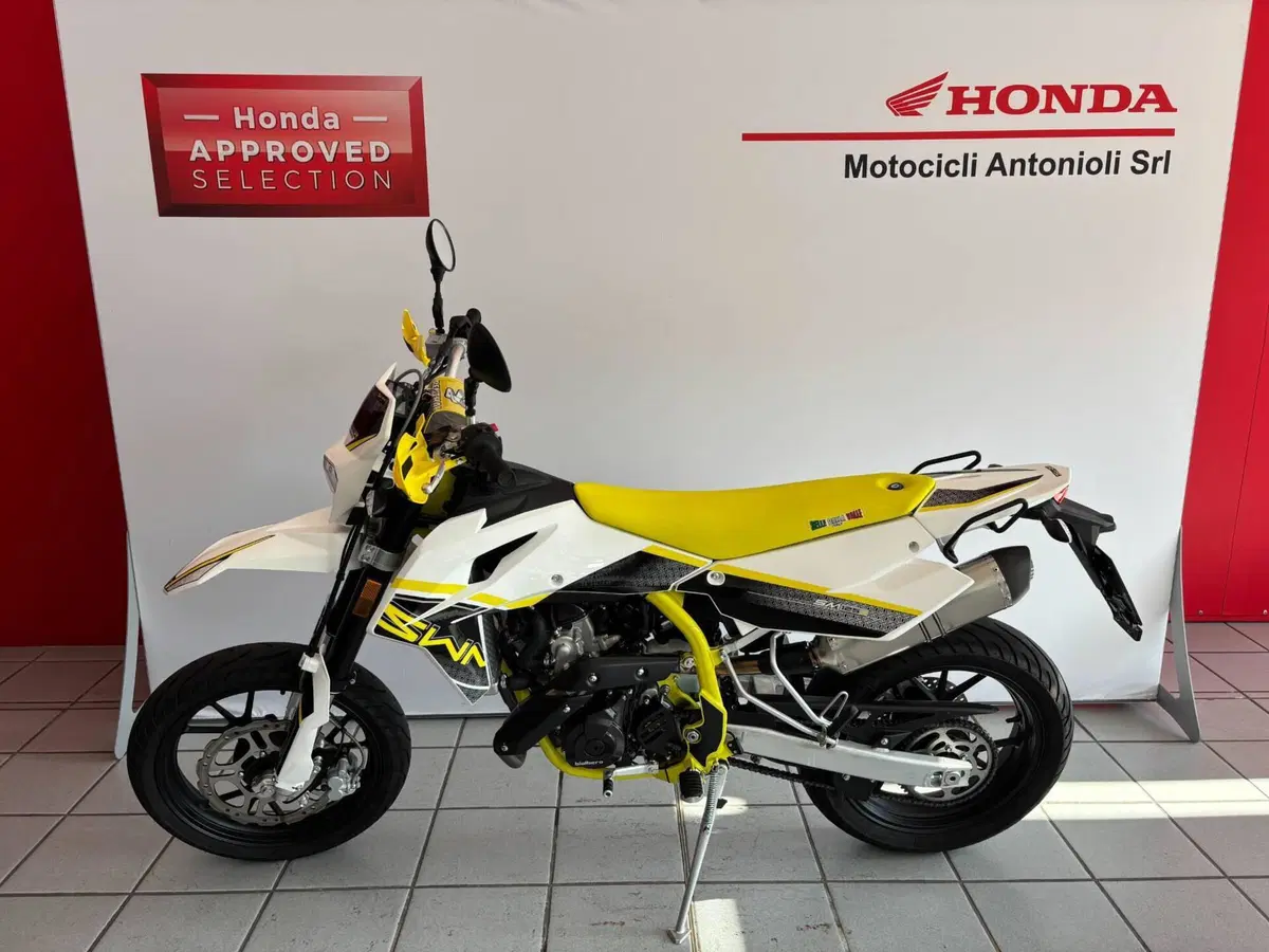 Swm SM 125 R (2022 - 24) (2)