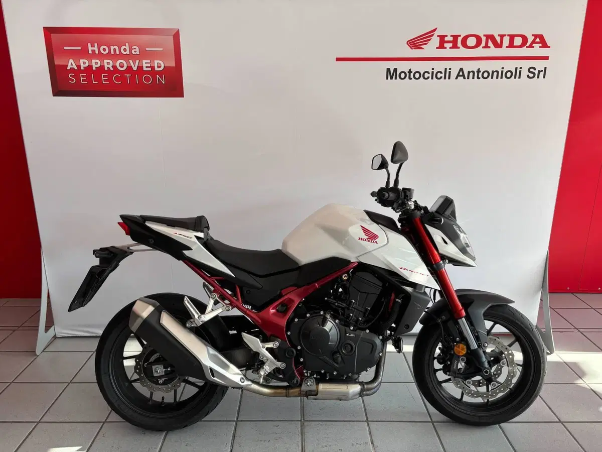 Honda CB 750 Hornet (2023 - 24)