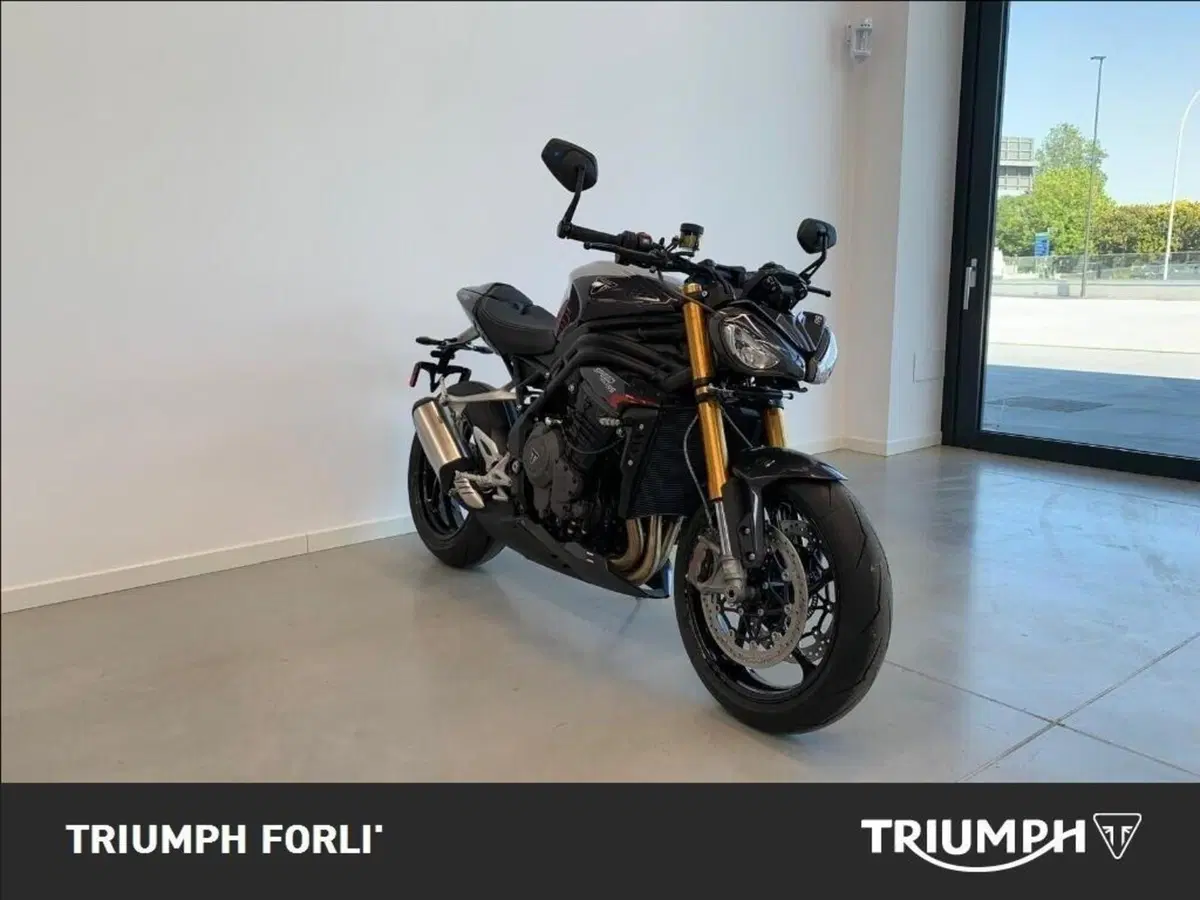 Triumph Speed Triple 1200 RS (2025 - 26) (2)