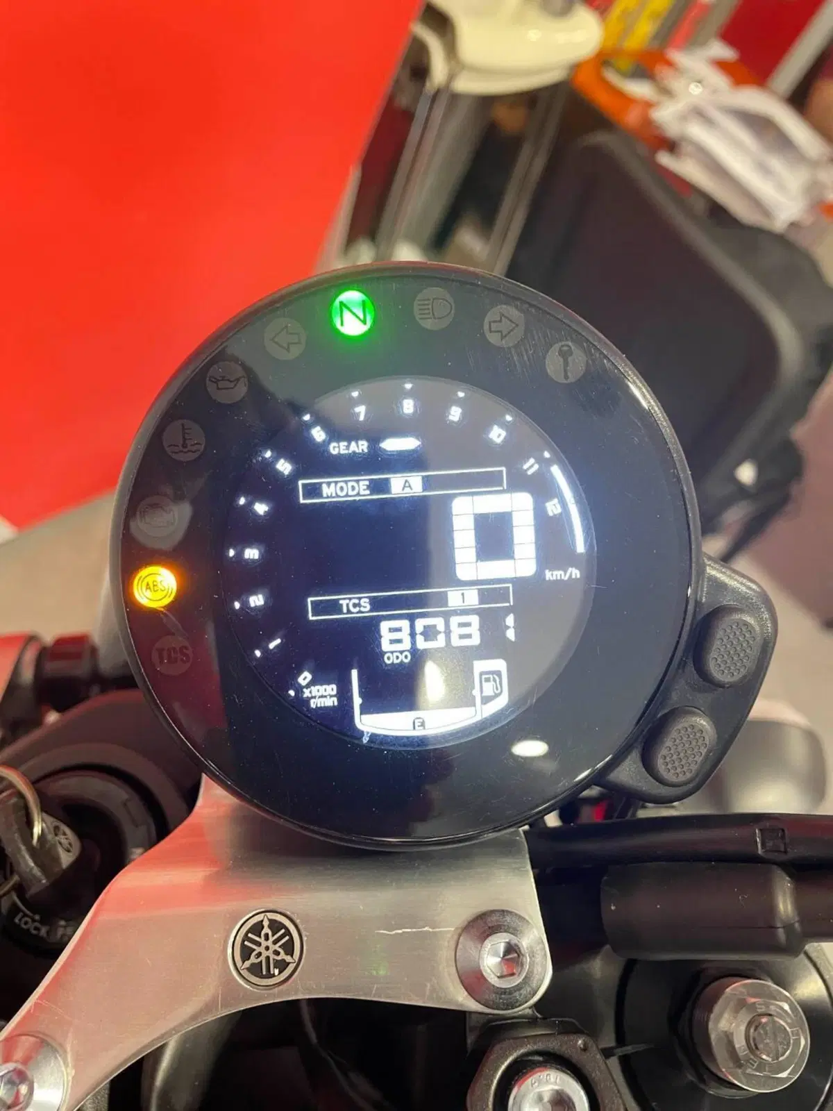 Yamaha XSR 900 ABS (2016 - 20) (8)
