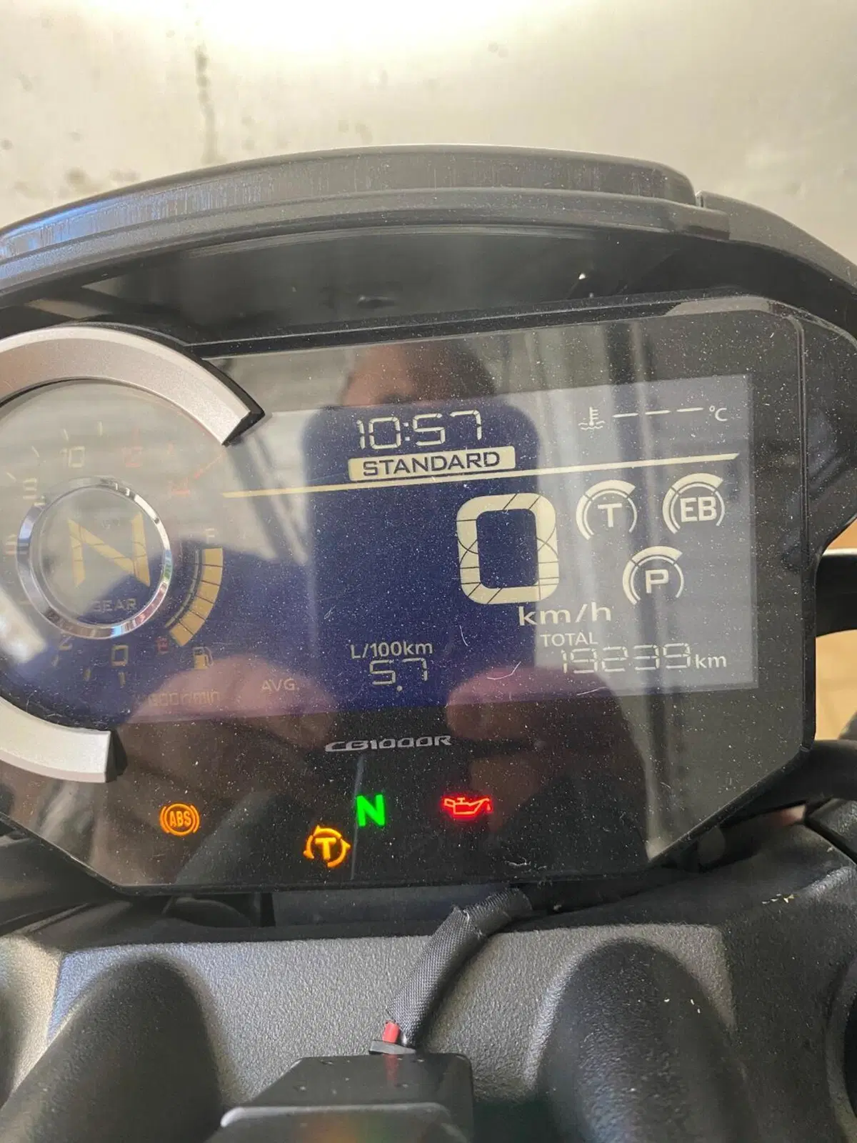 Honda CB 1000 R Black Edition (2021 - 25) (17)