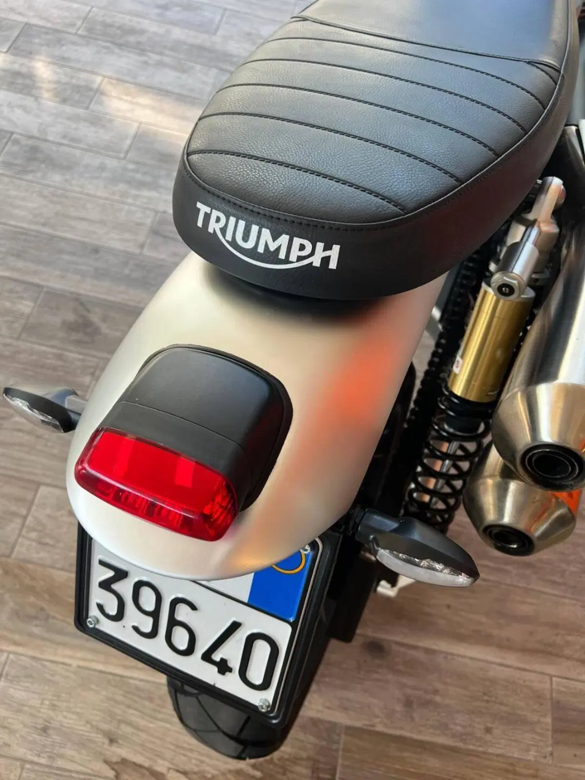 Triumph Scrambler 1200 XE (2024 - 25) (5)