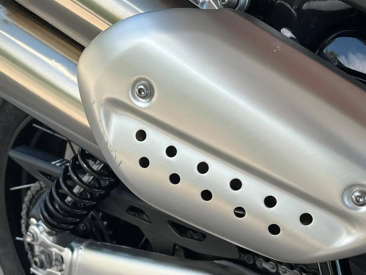 Triumph Scrambler 1200 XE (2024 - 25) (6)