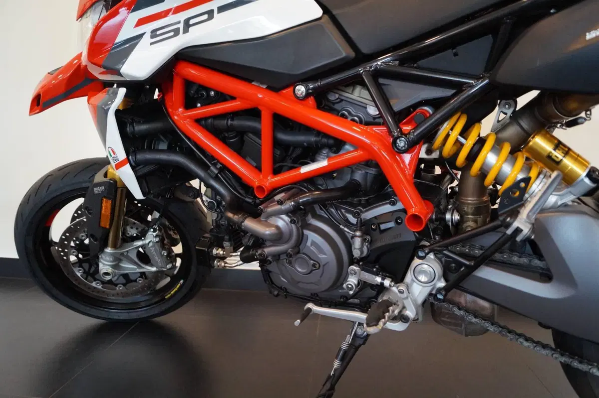 Ducati Hypermotard 950 SP (2022 - 25) (6)