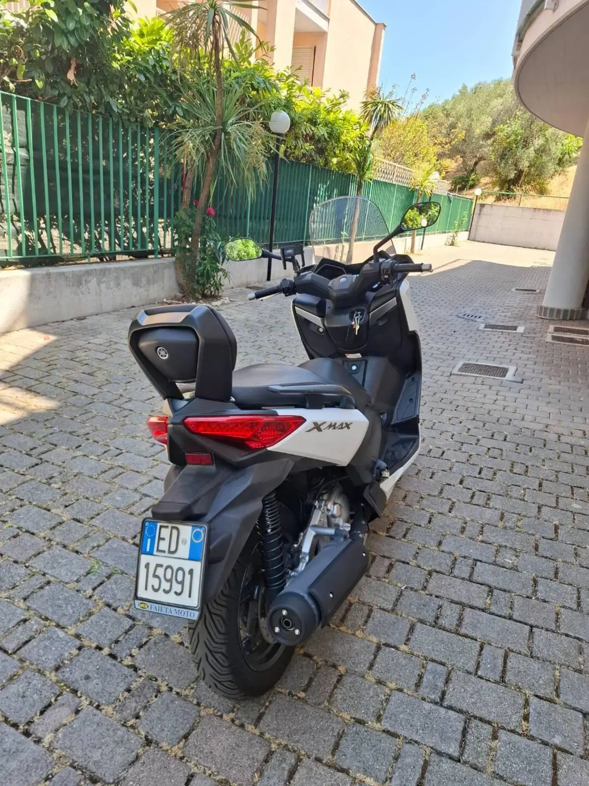 Yamaha X-Max 250 ABS (2014 - 16) (3)