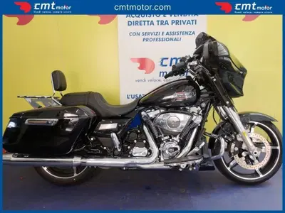 Harley-Davidson Street Glide (2024 - 26) usata