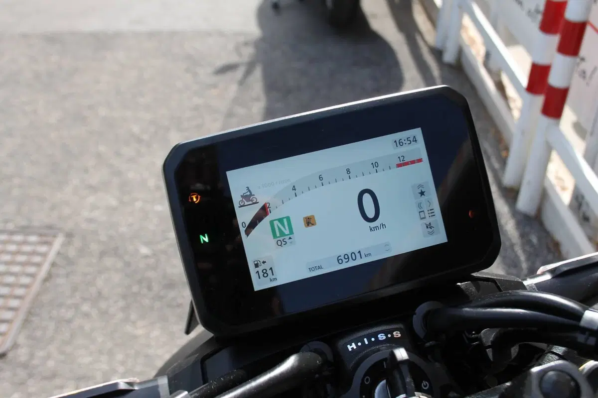 Honda CB 1000 Hornet SP (2025 - 26) (7)