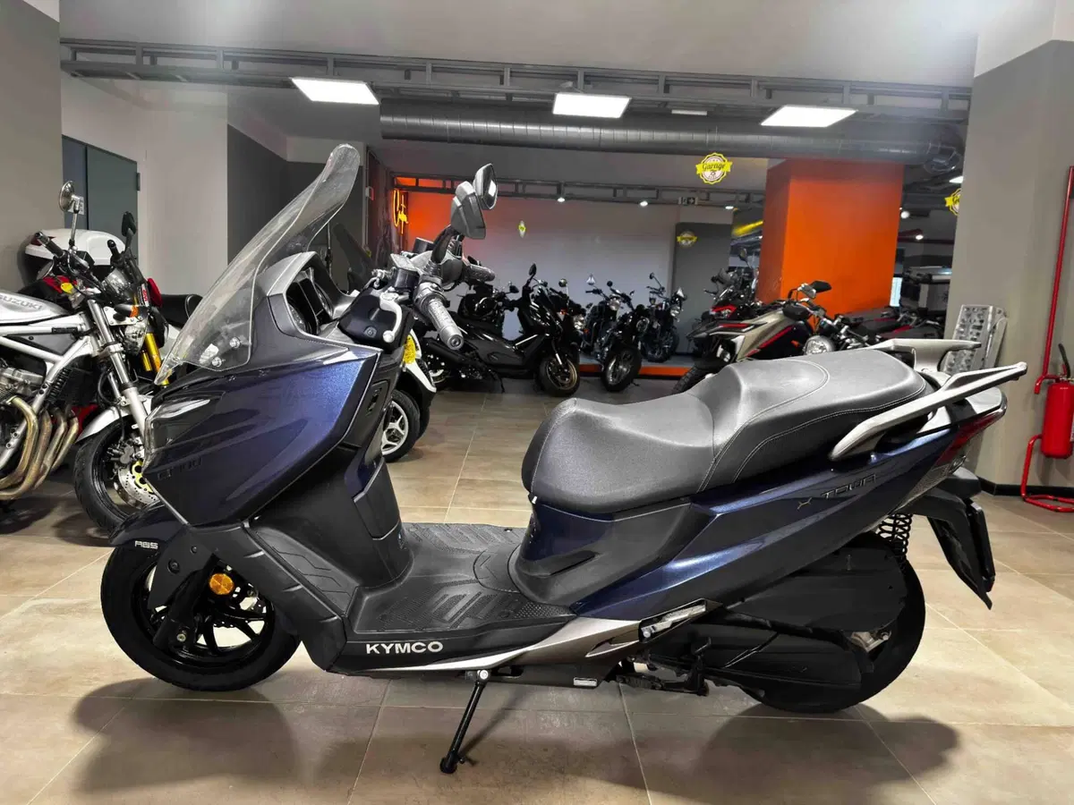 Kymco X-Town 300i City (2021 - 25) (4)