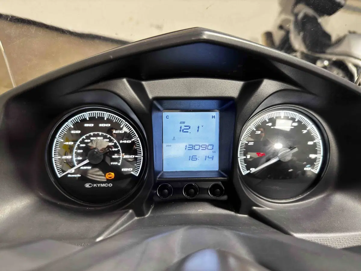Kymco X-Town 300i City (2021 - 25) (5)