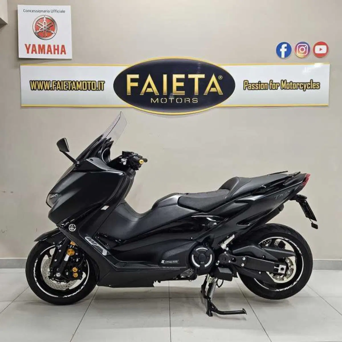 Yamaha T-Max 560 Tech Max (2020)