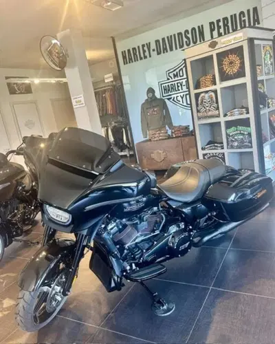 Harley-Davidson Street Glide (2024 - 26) nuova