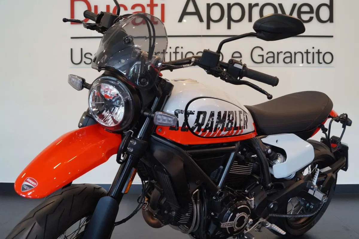 Ducati Scrambler 800 Urban Motard (2022) (9)