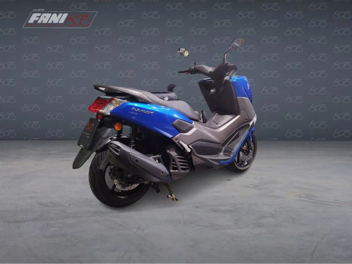 Yamaha N-Max 155 (2017 - 20) (2)