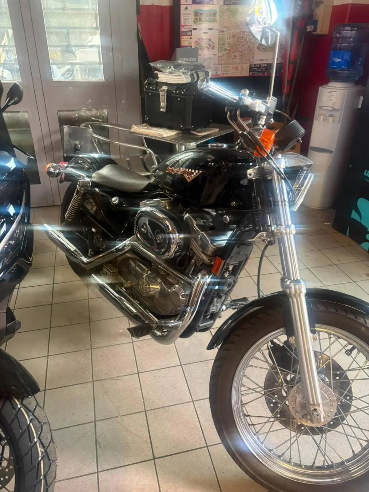 Harley-Davidson 883 Standard (1994 - 00) - XLH